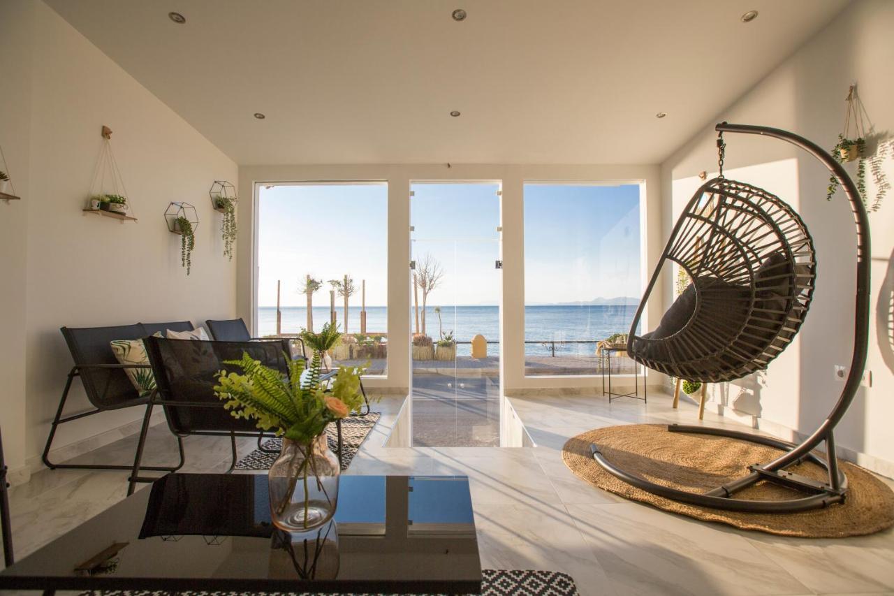 Sea Side Rooms Rhodes City Esterno foto