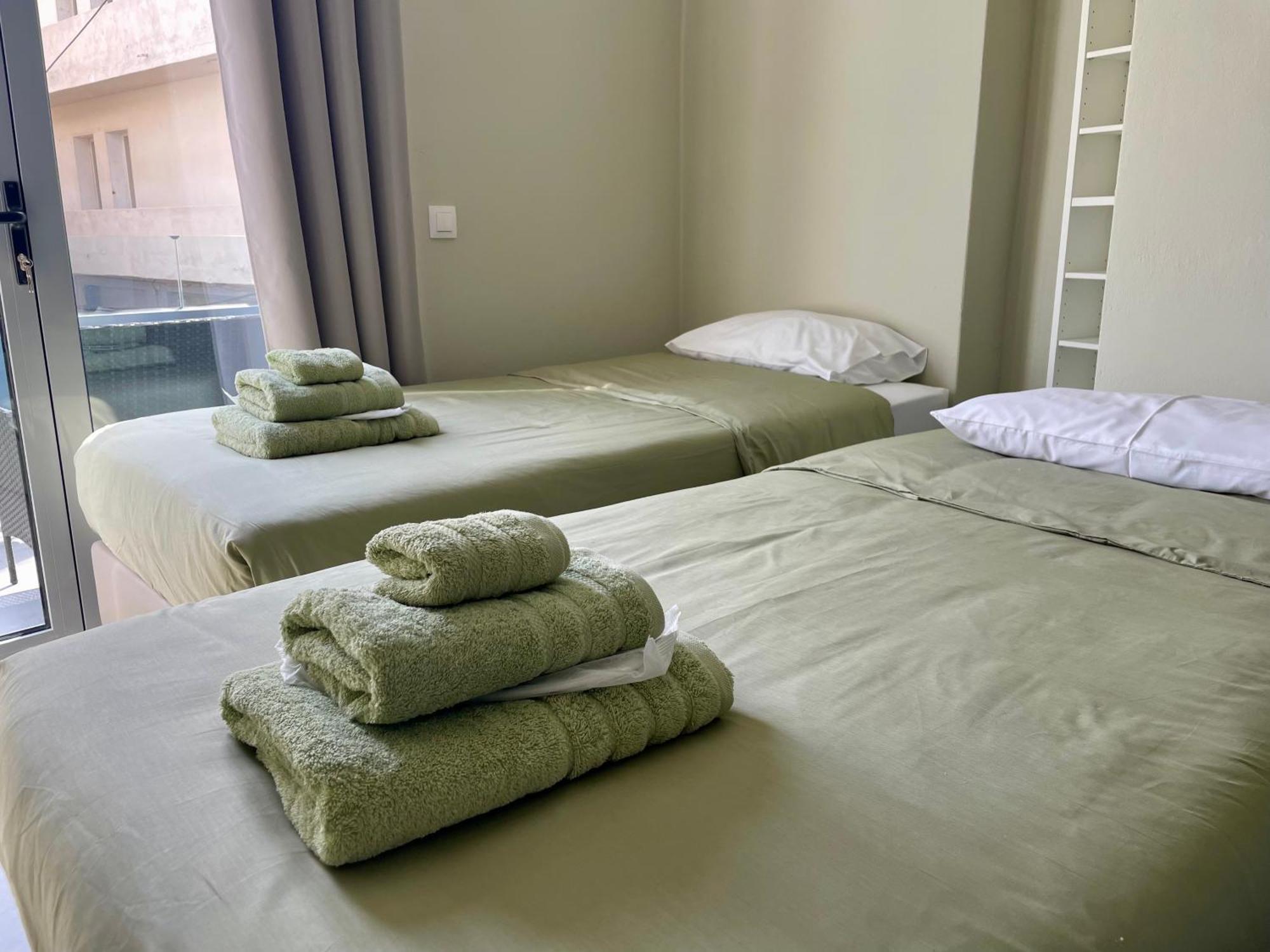 Sea Side Rooms Rhodes City Esterno foto