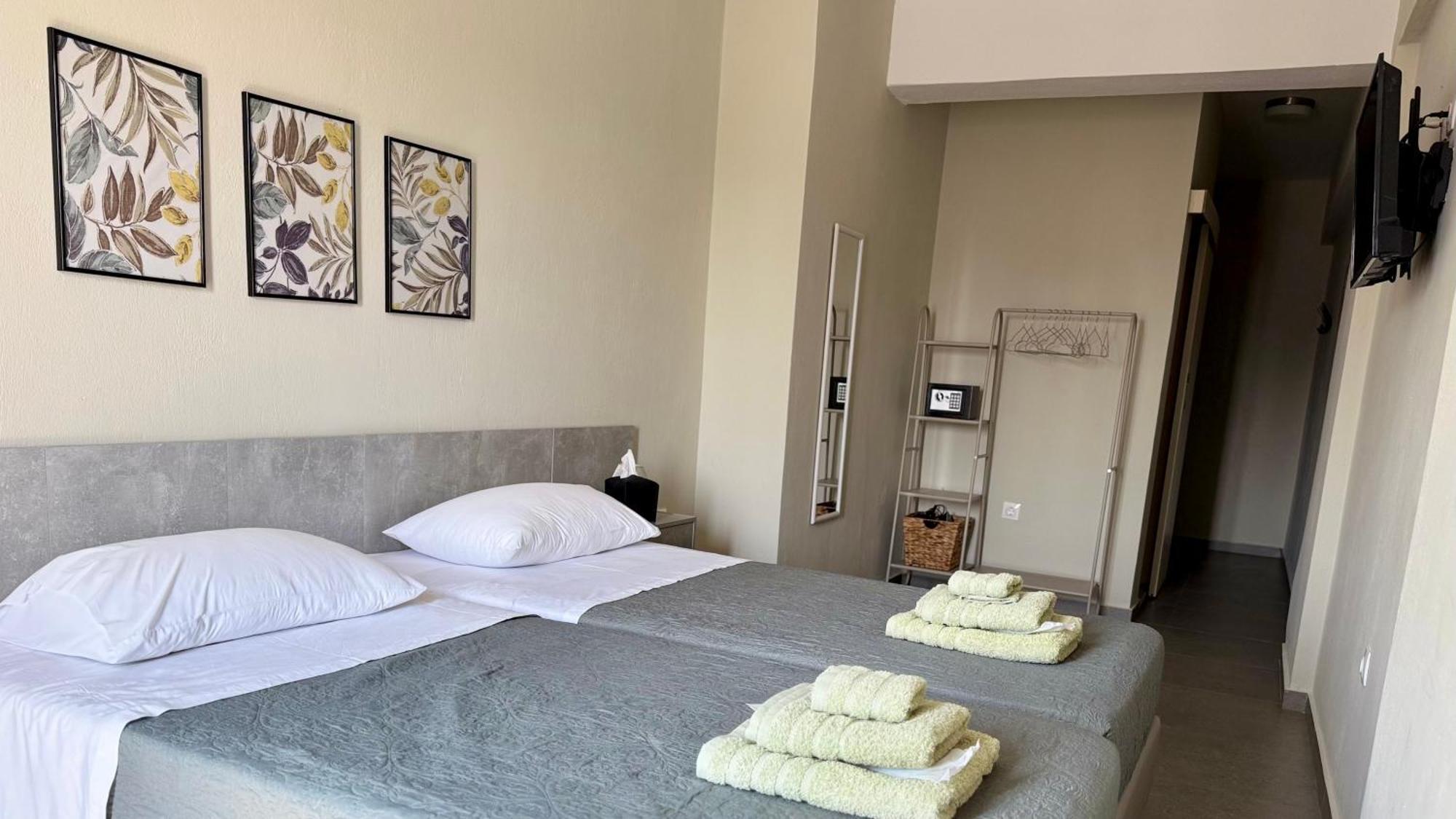 Sea Side Rooms Rhodes City Esterno foto